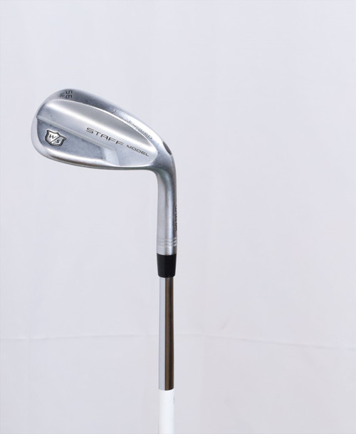 Wilson Staff Model Wedge 56°-12 Stiff Dynamic Gold 120 S300 12502253 Fair Wilson Staff Model Wedge 56°-12 Stiff Dynamic Gold 120 S300 12502253 Fair