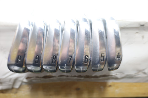 Mint Srixon Zxi5 Iron Set 4-Pw Regular Flex Dynamic Gold Mid 100 Steel Mint Srixon Zxi5 Iron Set 4-Pw Regular Flex Dynamic Gold Mid 100 Steel