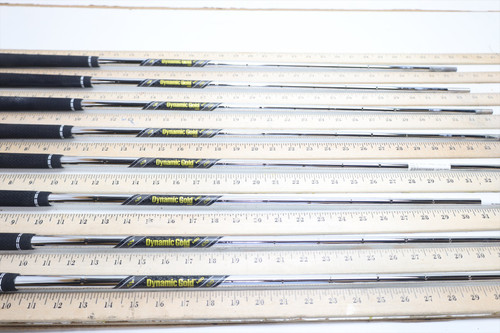 True Temper Dynamic Gold Mid 100 S300 33.75"-37.25" Iron Shaft Set Pulls 5216 True Temper Dynamic Gold Mid 100 S300 33.75"-37.25" Iron Shaft Set Pulls 5216