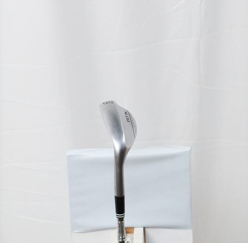 Cleveland Rtx Zipcore Tour Satin Full Wedge 56°-12 12610710 Left Hand Cleveland Rtx Zipcore Tour Satin Full Wedge 56°-12 12610710 Left Hand
