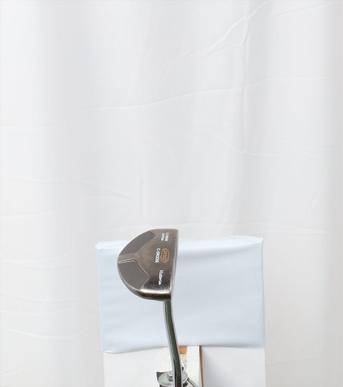 Yes! Victoria 32" Putter Good Rh 12709912 Yes! Victoria 32" Putter Good Rh 12709912