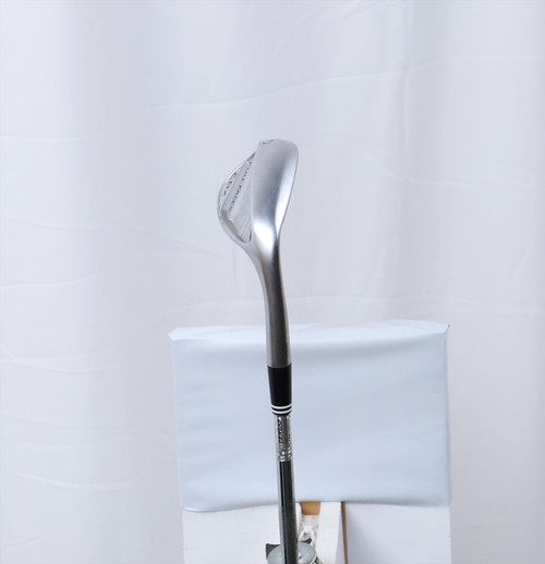 Cleveland Cbx Full Face 2 Wedge 50°-12 Dynamic Gold 115 Spinner 12587262 Good Cleveland Cbx Full Face 2 Wedge 50°-12 Dynamic Gold 115 Spinner 12587262 Good