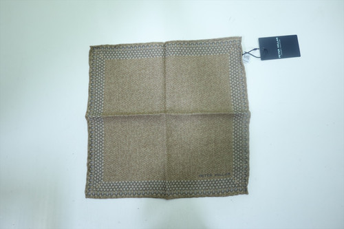 PETER MILLAR Golf Wells Pocket Square Men One Size CAMEL New 6700 PETER MILLAR Golf Wells Pocket Square Men One Size CAMEL New 6700