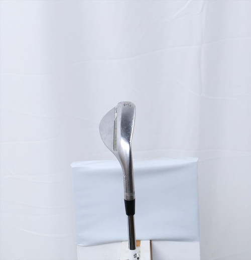 Titleist Vokey Sm8 Tour Chrome S Grind Wedge 54°-10 Wedge Vokey 12643365 Fair Titleist Vokey Sm8 Tour Chrome S Grind Wedge 54°-10 Wedge Vokey 12643365 Fair