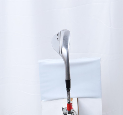 Cleveland Rtx 6 Zipcore Tour Satin Mid Grind Wedge 56°-10 Dynamic Gold 3830 Good Cleveland Rtx 6 Zipcore Tour Satin Mid Grind Wedge 56°-10 Dynamic Gold 3830 Good