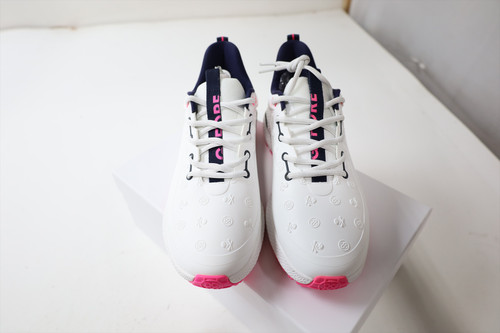 New G/FORE Golf MG4+ O2 EMBOSSED SKULL & TEES Shoes Men 9 Snow INV12798613 New G/FORE Golf MG4+ O2 EMBOSSED SKULL & TEES Shoes Men 9 Snow INV12798613