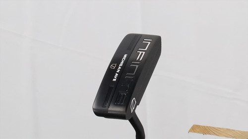 Wilson Staff Infinite Michigan Ave 33" Putter Excellent Rh 12823096 Wilson Staff Infinite Michigan Ave 33" Putter Excellent Rh 12823096