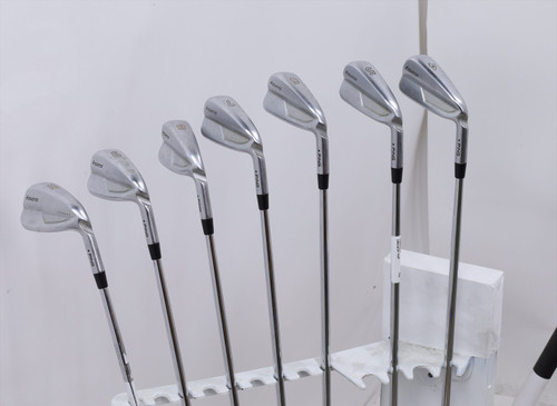 Ping I525 Black Dot Iron Set 4-Pw Regular Dynamic Gold 105 R300 12804418 Good