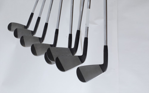 Mizuno Jpx 925 Hot Metal Black Iron Set 4-Pw, Gw Extra Stiff