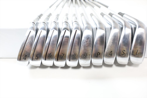 Taylormade Qi Iron Set 4-Pw, Aw, Sw, Lw Senior Ventus Blue Graphite 3264828 Good