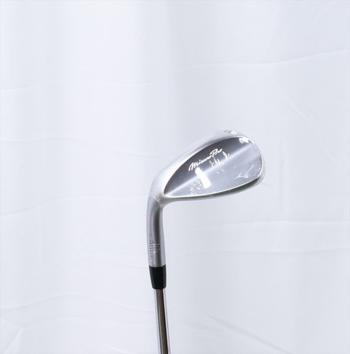 Mizuno T1 White Satin P Grind Wedge 54°-10 Stiff Dynamic Gold 3600984 Left Hand