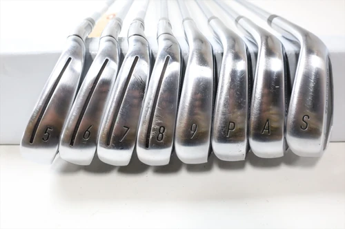 Taylormade Qi Iron Set 5-Pw, Aw, Sw Regular Flex Kbs Max Mt 85 Steel Good