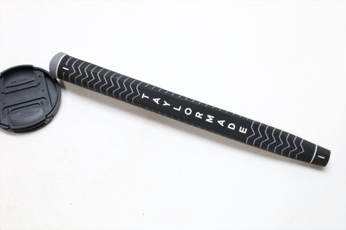 New TaylorMadeGolf Lamkin Deep Etched Striped Putter Grip Black/White