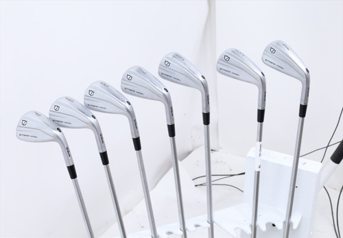 Wilson Staff Model Xb Iron Set 4-Pw Stiff Flex Kbs C-Taper Lite 110 3772930 Good