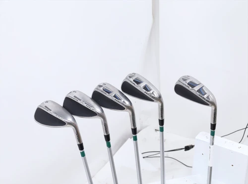 Cleveland Halo Xl Full Face Iron Set 7-Pw, Sw Ladies Graphite 13931555 Good