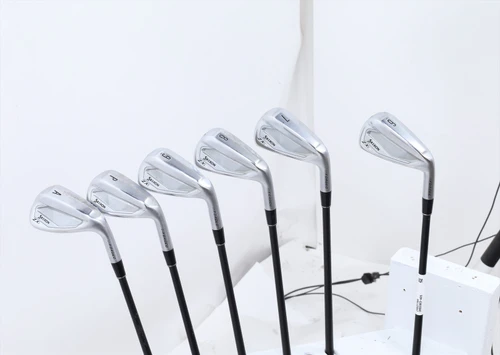 Srixon Zxi4 Iron Set 6-Pw, Aw Regular Flex Kbs Tgi 60 Graphite 14037789 Good
