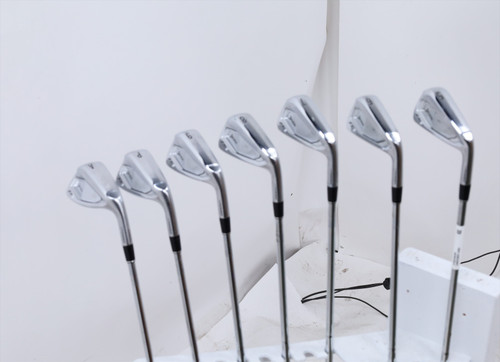 Srixon Zxi5 Iron Set 5-Pw, Aw Regular Flex Dynamic Gold Mid 100 14059095 Good