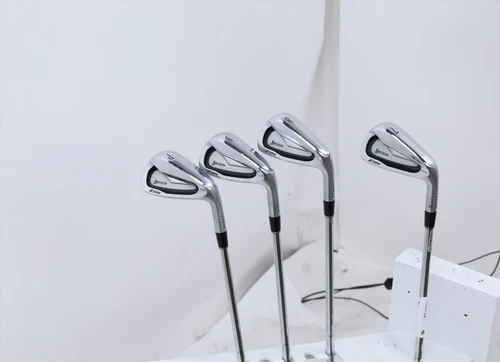 Srixon Z 585 Iron Set 7-Pw Stiff Flex N.S. Pro Modus 3 Tour 105 14099468 Good