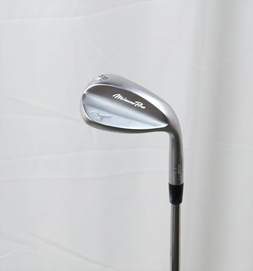 Mizuno T1 White Satin V Grind Wedge 56°-8 Stiff Dynamic Gold Stl 14098902 Good