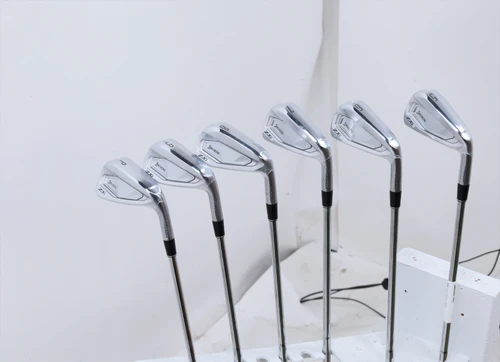 Srixon Zxi5 Iron Set 5-Pw Regular Flex Dynamic Gold Mid 100 R300 Steel 14153709