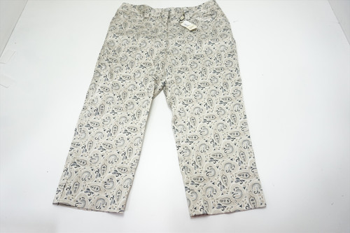 Sport Haley Golf Capri Pants Womens Size 6 White/Black 614A 00923803 New Sport Haley Golf Capri Pants Womens Size 6 White/Black 614A 00923803 New