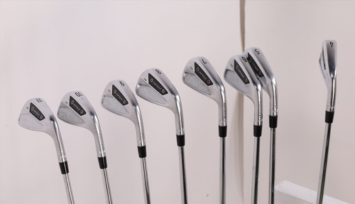 新品未使用 ASTON MARTIN GOLF GOODS SETキャロウェイ Aston Martin Golf Goods Set by Callaway – New, Unused | eBay