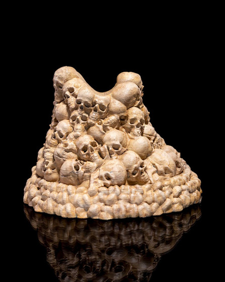 Skull Pile Console Controller Holder: Gothic Gaming Decor