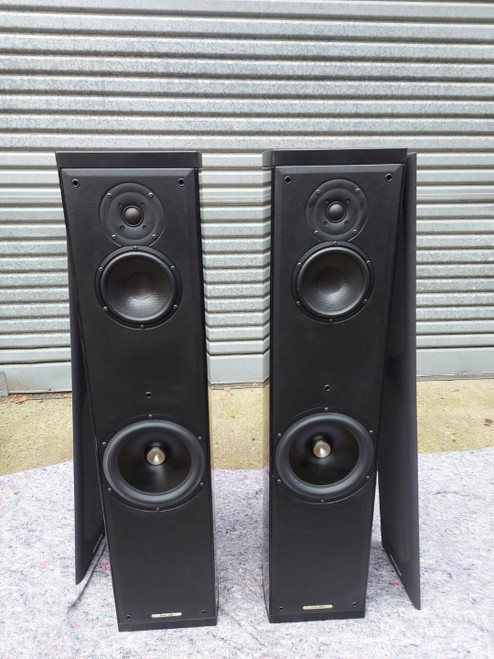 Sonus Faber Liuto Speakers Boxed