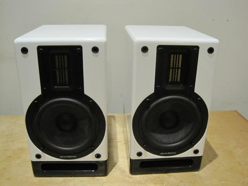 Scansonic M5 Speakers Boxed