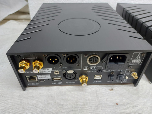 Gold Note DS10 Plus Streamer/ Preamp with PSU 10 EVO