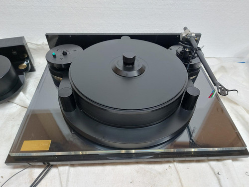 Michell Orbe Turntable with Tekno 2 Arm