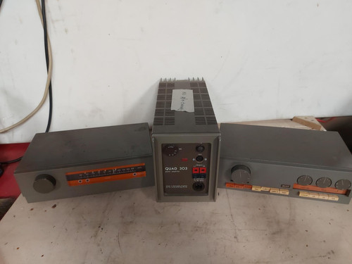 Quad 33 Preamp FM3 Tuner & Quad 303 Power Amp Spares or Repair