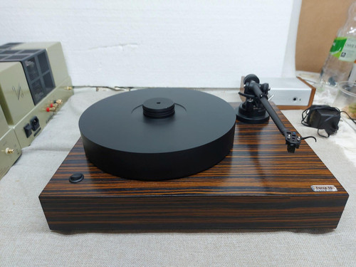 Inspire Force 10 Turntable with TA-8 Arm &Edwards SC5 PSU