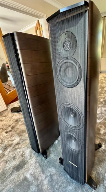Sonus Faber Cremona M Floorstanding Speakers Maple