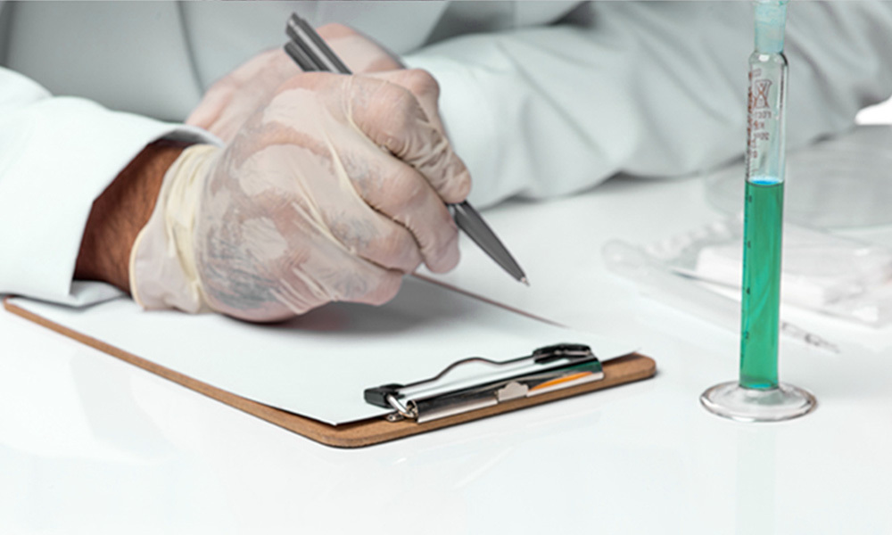 Consultas personalizadas en Farmacia Fornos, en Cangas, Pontevedra