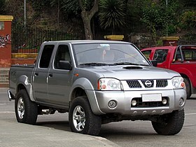 D22 Navara Engines