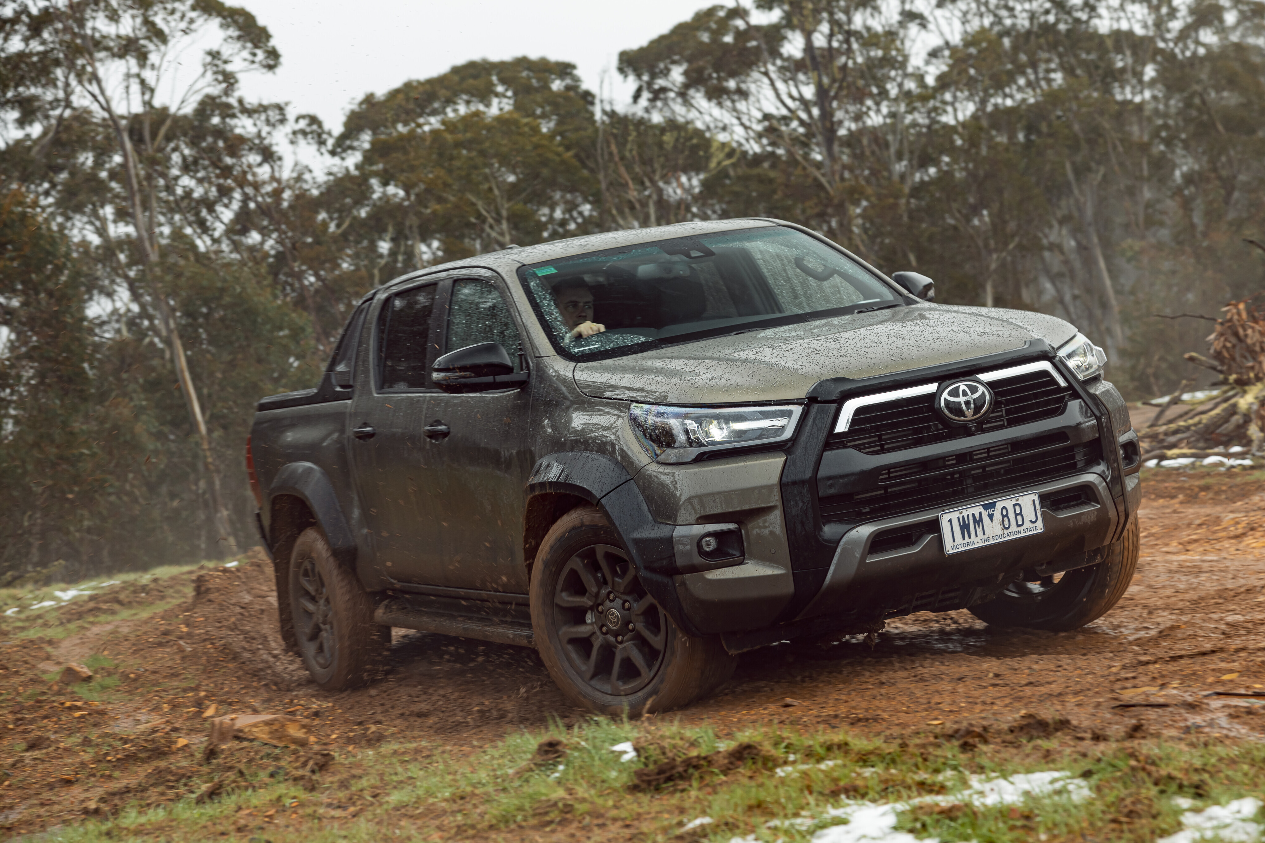 Toyota Hilux Engines