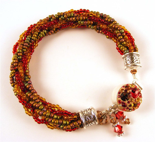 Loop dee Loo Kumihimo Bracelet sample - with textured end caps and a bezel box clasp 