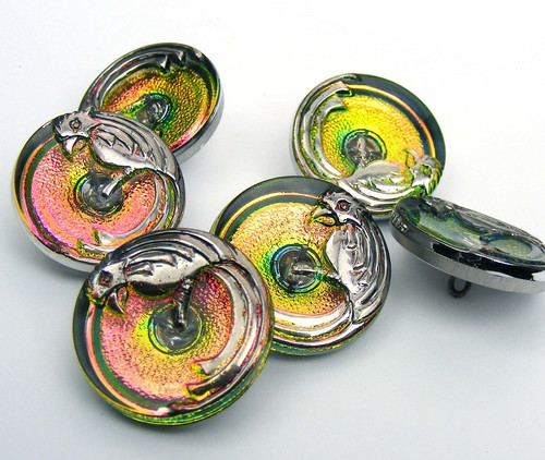 22mm Bird Pink Button