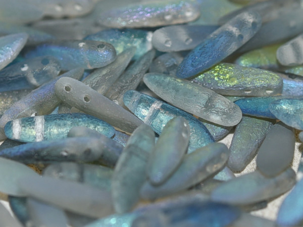 2-Hole Daggers - Etched Cry Blue Rainbow