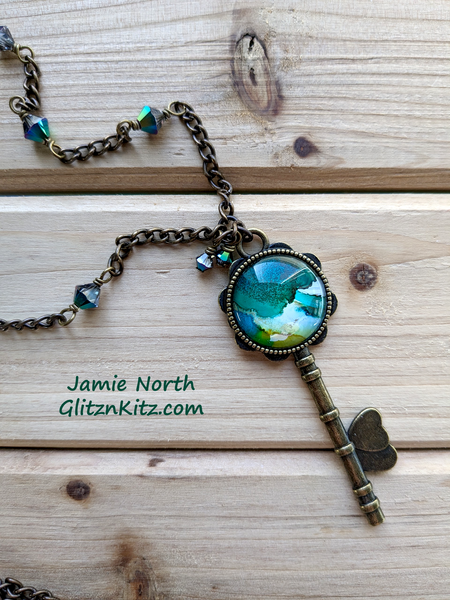 Sample - Heart Key on Chain - AB Scarabaeus Green