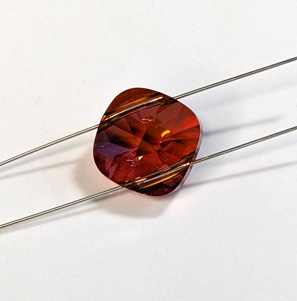 Swarovski 14mm Square 2H Bead (5180)