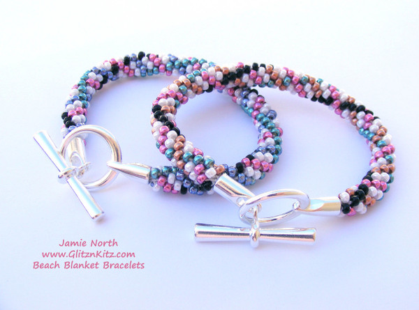 Beach Blanket Kumihimo Bracelet Layout