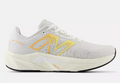 W New Balance FuelCell Propel v5 White