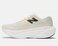 W New Balance SuperComp TRainer v3 Angora/Hot Mango