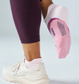 A Feetures Elite Light Cushion NST Pink Salt