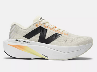 W New Balance SuperComp TRainer v3 Angora/Hot Mango