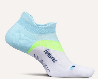 A Feetures Elite Light Cushion NST Cool Plunge