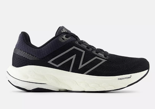 W New Balance 860 v14 Black