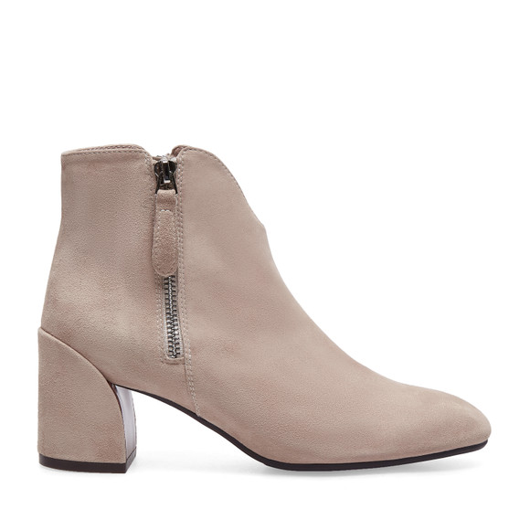 Taupe Suede Taupe Suede